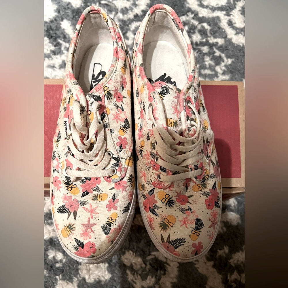 Vans Old Skool Pineapple Tropical Flower Edition Women’s Sz 6.5